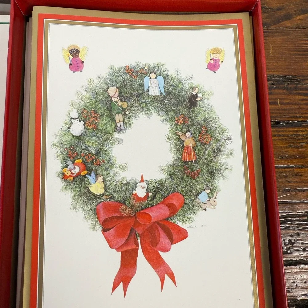 VNTG Lot of 32 Unused Assorted Christmas Greeting Cards / Envelopes  England USA